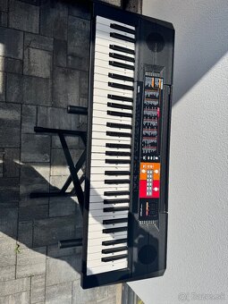 Yamaha PSR-F51 Keyboard bez dynamiky - 3