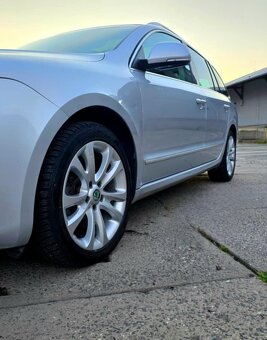 Škoda Superb 2 Combi 2,0TDI 103KW Elegance NOVÁ STK+EK4/2027 - 3