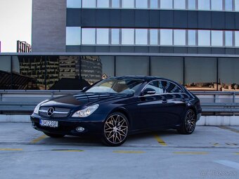 Merceds cls 500 - 3