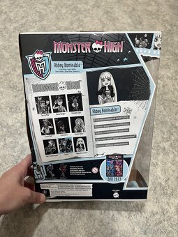 Monster High Abbey Bominable Picture Day - 3