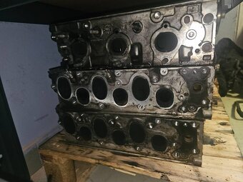 HLAVA 3,0 TFSI - 3,0 TDI - 2,0 TDI PORSCHE VW SKODA - 3