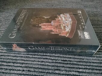 Game of Thrones – 3D Puzzle RED KEEP (Zberateľské, neotvoren - 3