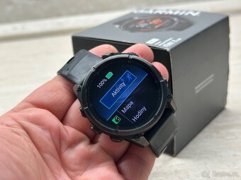 Garmin Fenix 8 AMOLED 47mm Gray/Black - 3