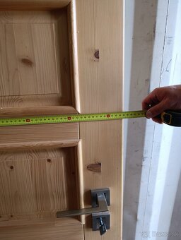 Masívne smrekové dvere 60cm - 3