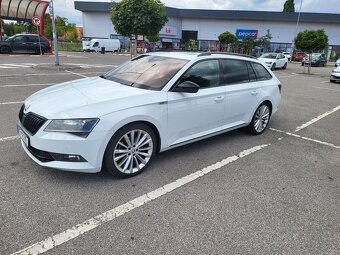 Superb Combi 2,0 TDI Sportline 4x4 DSG, 190k,2019, 119.964km - 3