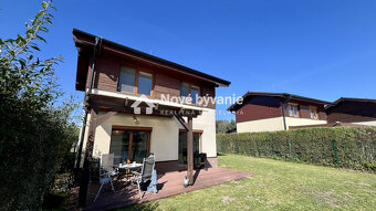 Vilka pri jazere a lese v prestížnom Penati Golf Resort - 3