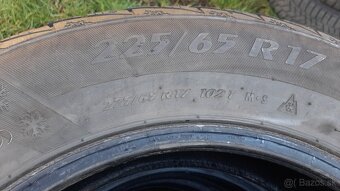 225/65r17 102H  Matador zimne + Bridgestone zimne - 3