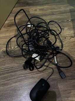 Predam PC + Monitor + Myš - 3