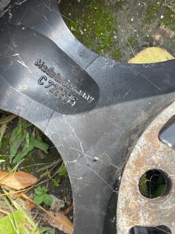 Limcove elektrony r 15 - 3