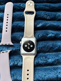 Apple watch series 3 99% batéria - 3