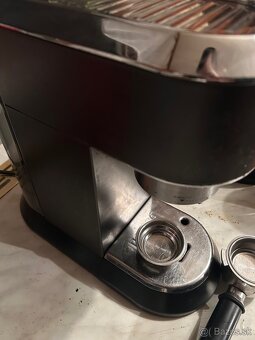 predam Delonghi Dedica EC 685BK Kávovar - 3