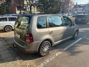 Vw Touran 1.9tdi 77kw r.v 2008 - 3
