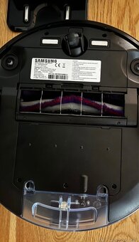 Samsung roboticky vysavac s mopom - 3