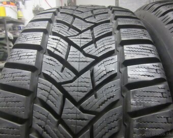 R17 Zimná sada ŠKODA rozteč 5x112 205/50R17 DUNLOP - 3