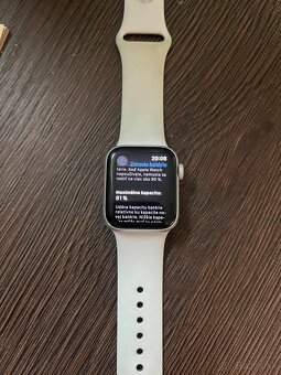Apple watch se - 3