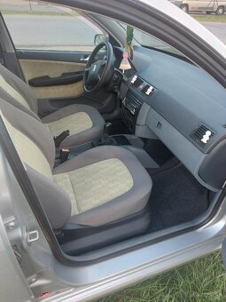 Škoda fabia 1.4 50 kw - 3