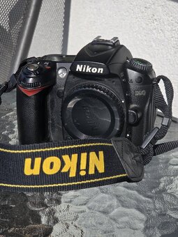 Nikon D90 - 3