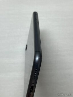 Apple iPhone 8 64gb Black - 3