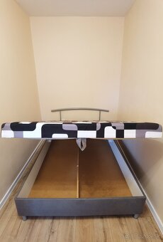 Manželská posteľ 140x200cm s úložným priestorom - 3