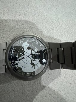 Predám Junghans MEGA - 3