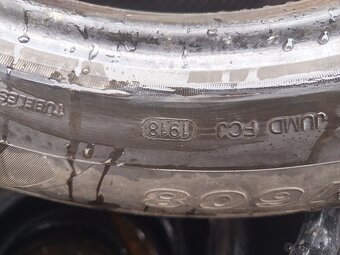 235/65 R17 zimne Goodride 4mm - 3