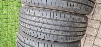 215/60 r17 Kumho - 3