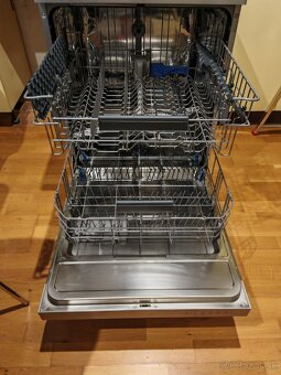 Darujem umývačku riadu - 3