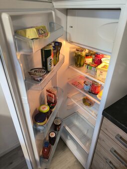 Chladnička v dobrom stave - 3