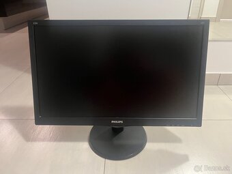 Monitor k PC - 3