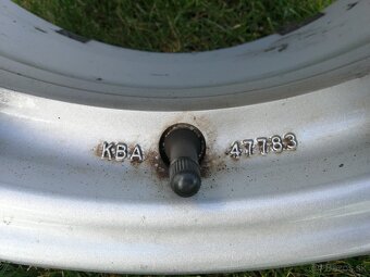 5x112-r17-Dezent - 3