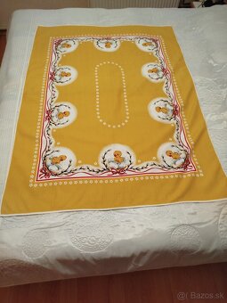 Rôzne obrusy - 3