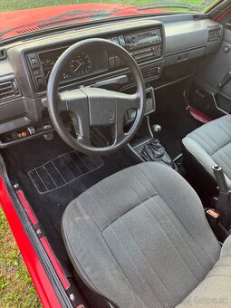 VW Golf 1,6 benzín  rv.1989 - 3