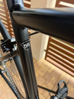 Predám SPECIALIZED cestný bicykel - 3