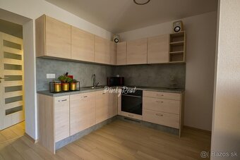 Exkluzívne – firemné sídlo s wellnessom v Prašníku - 3