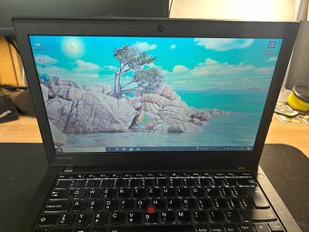 LENOVO X260 - INTEL i3, 8GB RAM, 120GB SSD, INTEL HD - 3