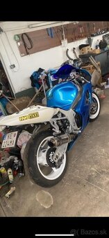 Suzuki GSX-R 600 (2003) - 3