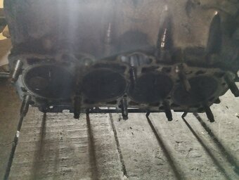 Hlava 1.9TDI-PD - 3