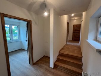 23 km od Presova: Zrekonstruovany rd s pozemkom 1245m2 - 3