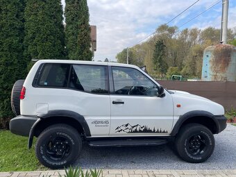 Nissan Terrano 2 2.7TDi - 3