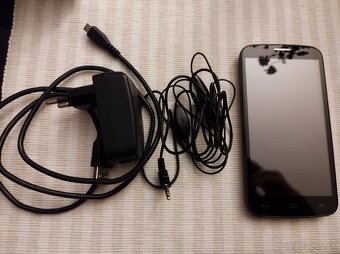 [34]  Mobilný telefón Alcatel One Touch Pop C7 - 3