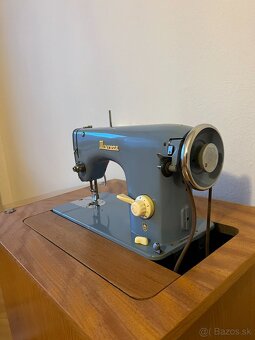 Šijací stroj Minerva - 3