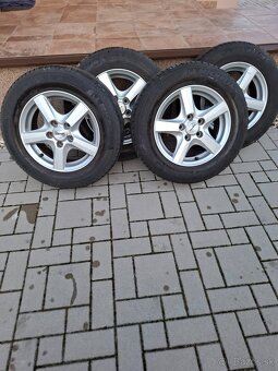 Predam disky a pneumatiky na Renault megane - 3