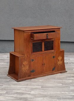 Skrinka dubová starožitná. - 3