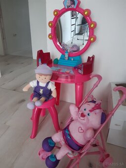 Barbie toaletný stolik - 3