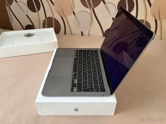 MacBook Air 13" M2 8GB 256GB - rozbitý displej - 3