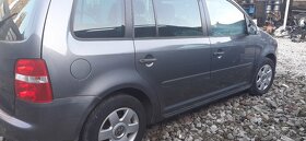 VW  TOURAN  TDI  -  DSG rozpredám - 3