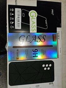 Tvrdene sklo 2x  + ochranný kryt  Samsung a52s - 3