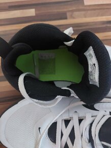 Nike botasky - 3