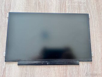 Predám obrazovku do notebooku 11,6"LED SLIM display 30pin - 3