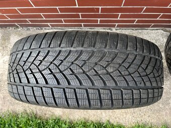 235/55 R18 Goodyear Ultragrip 2ks. - 3